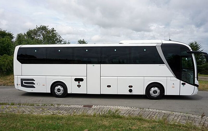 Bus Man Lion 49 seater side